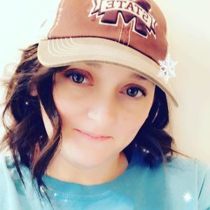 Meet your Posher, Nikki